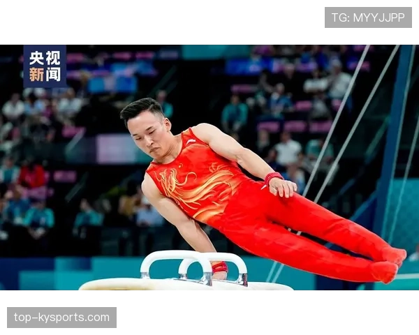 肖若腾这生活节奏也太快了吧,昨天还在训练场今天就像明星出席派对 肖若腾这生活节奏也太快了吧,昨天还在训练场今天就像明星出席派对